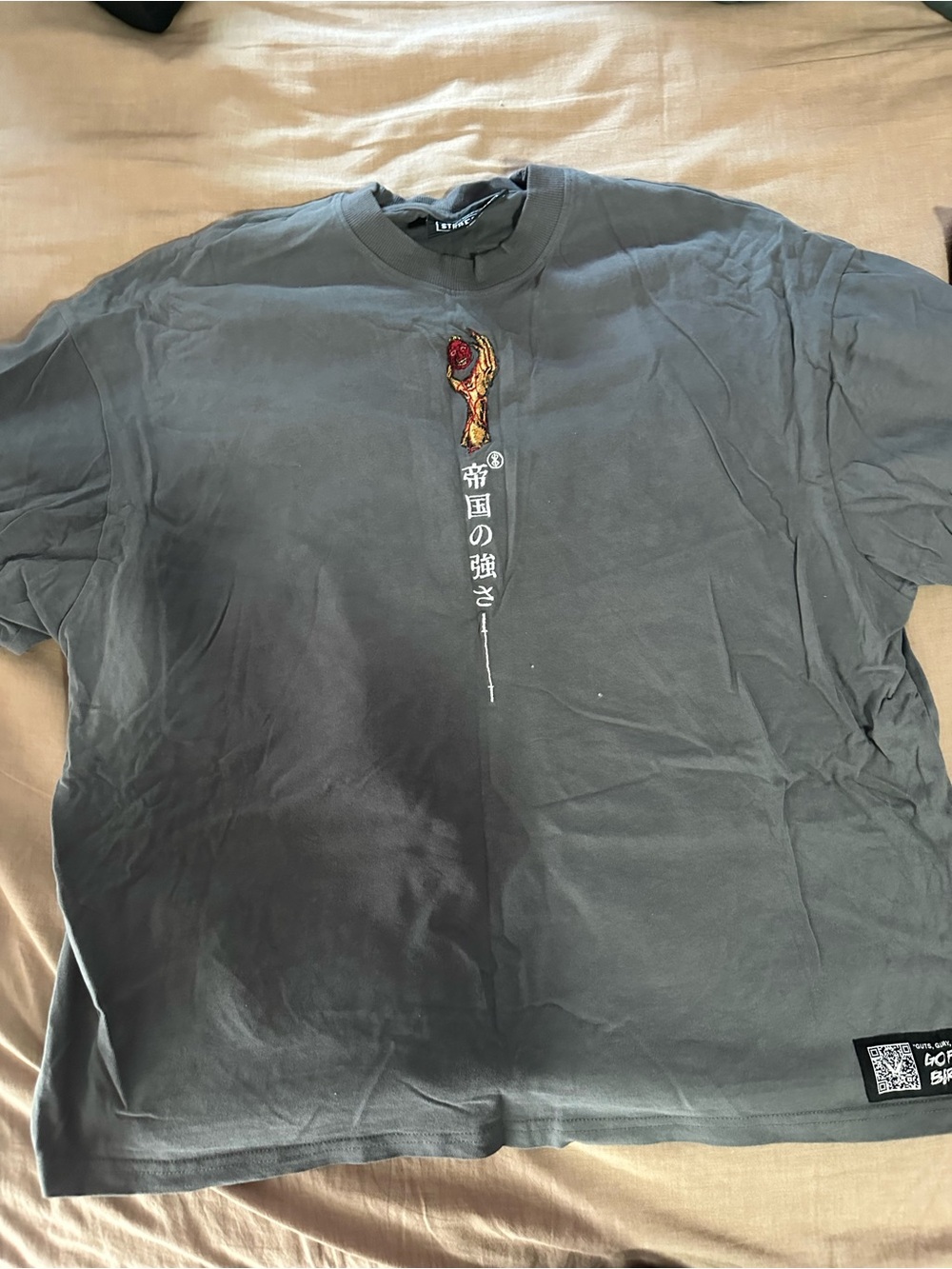 Imperial Strength Gray Graphic Men's T-Shirt with Vertical Embroidery